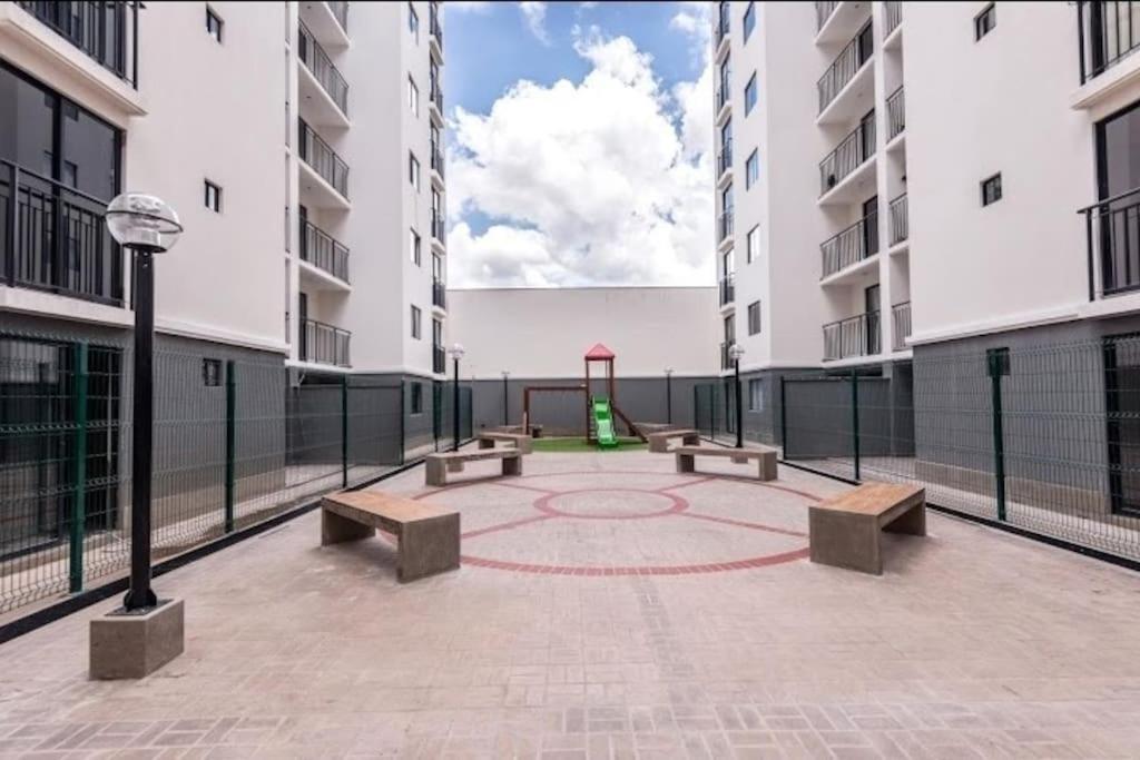 Calido Apartamento, Acogedor Apartamento *